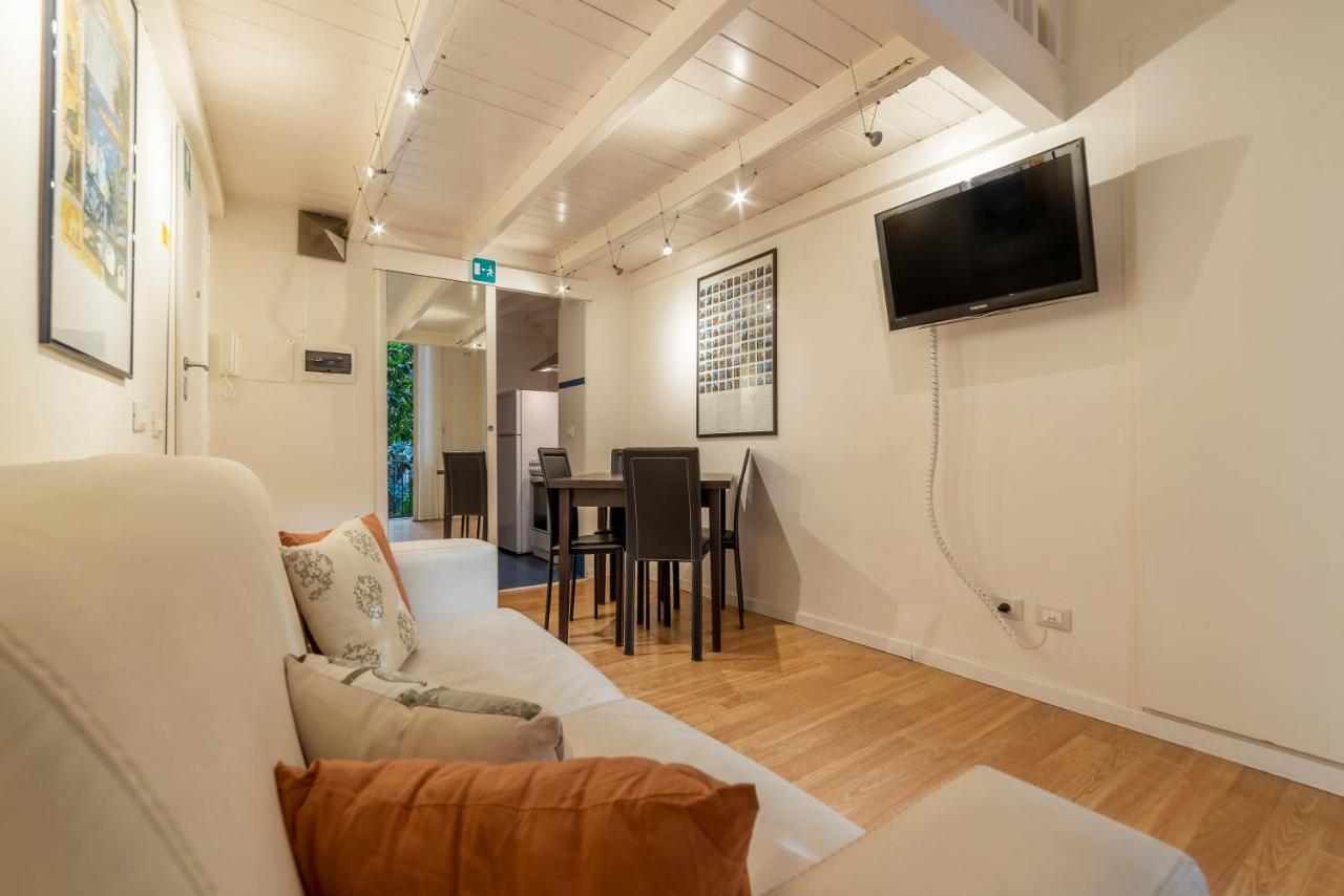 Parlamento Modern Apartment Rome Exterior photo